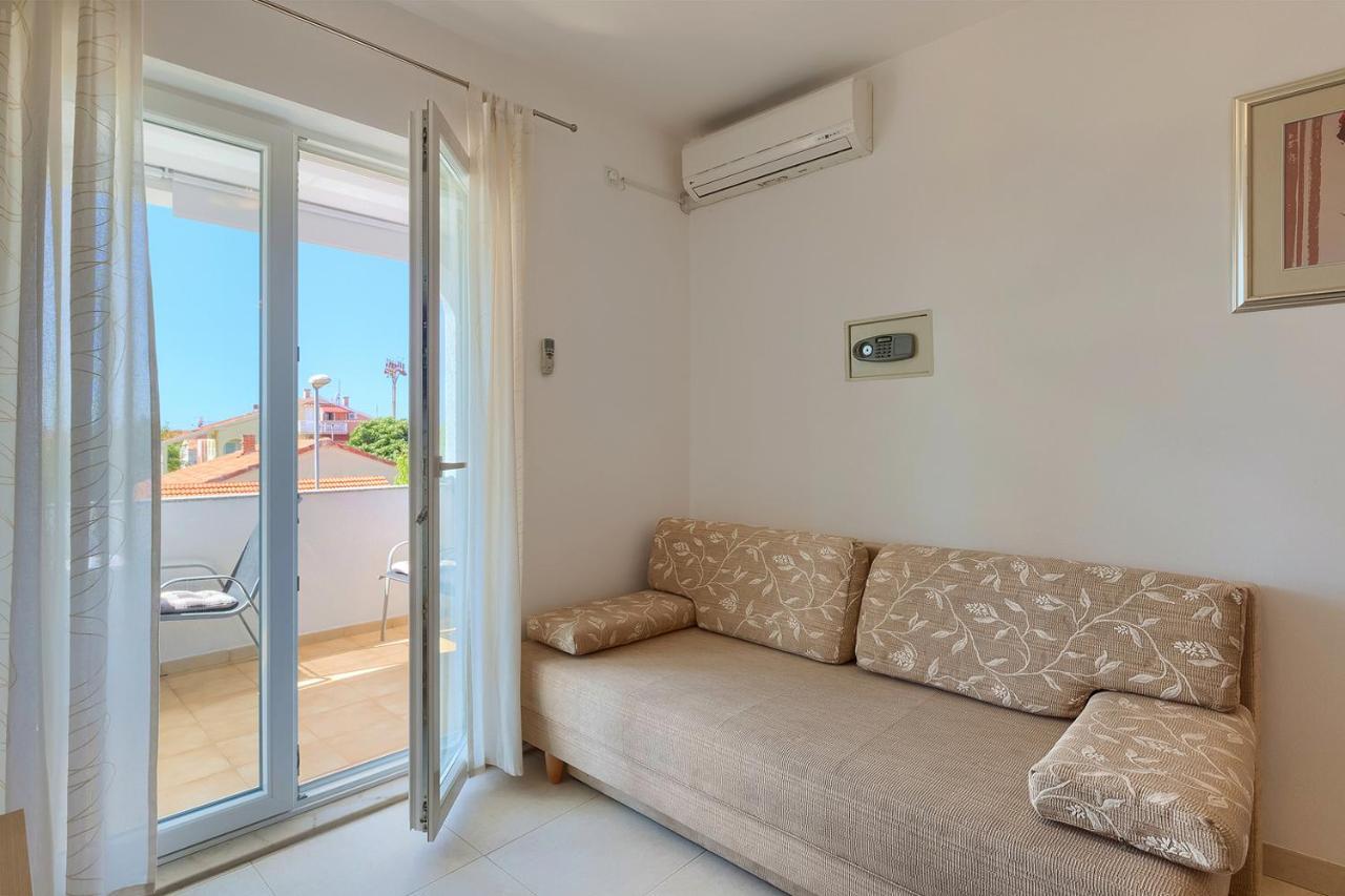 Apartments Boris 771 法扎纳 外观 照片