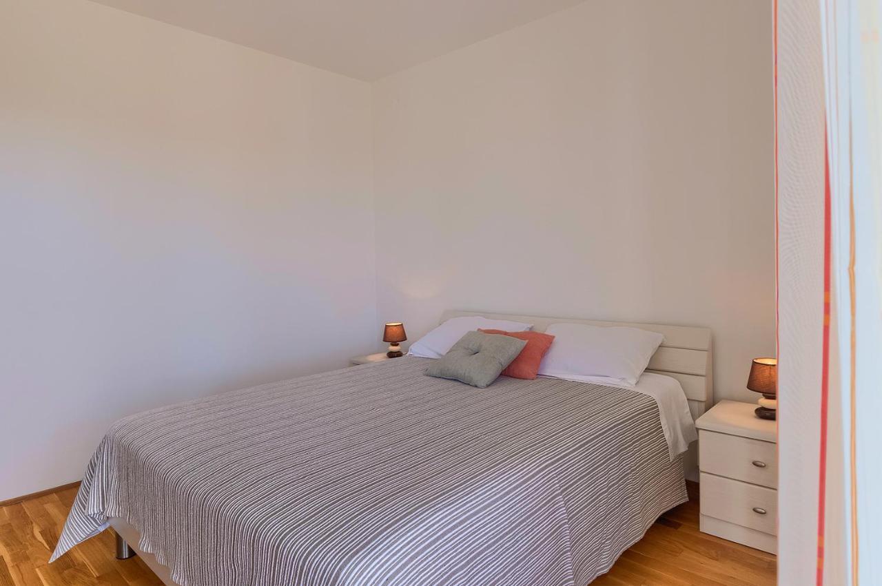Apartments Boris 771 法扎纳 外观 照片
