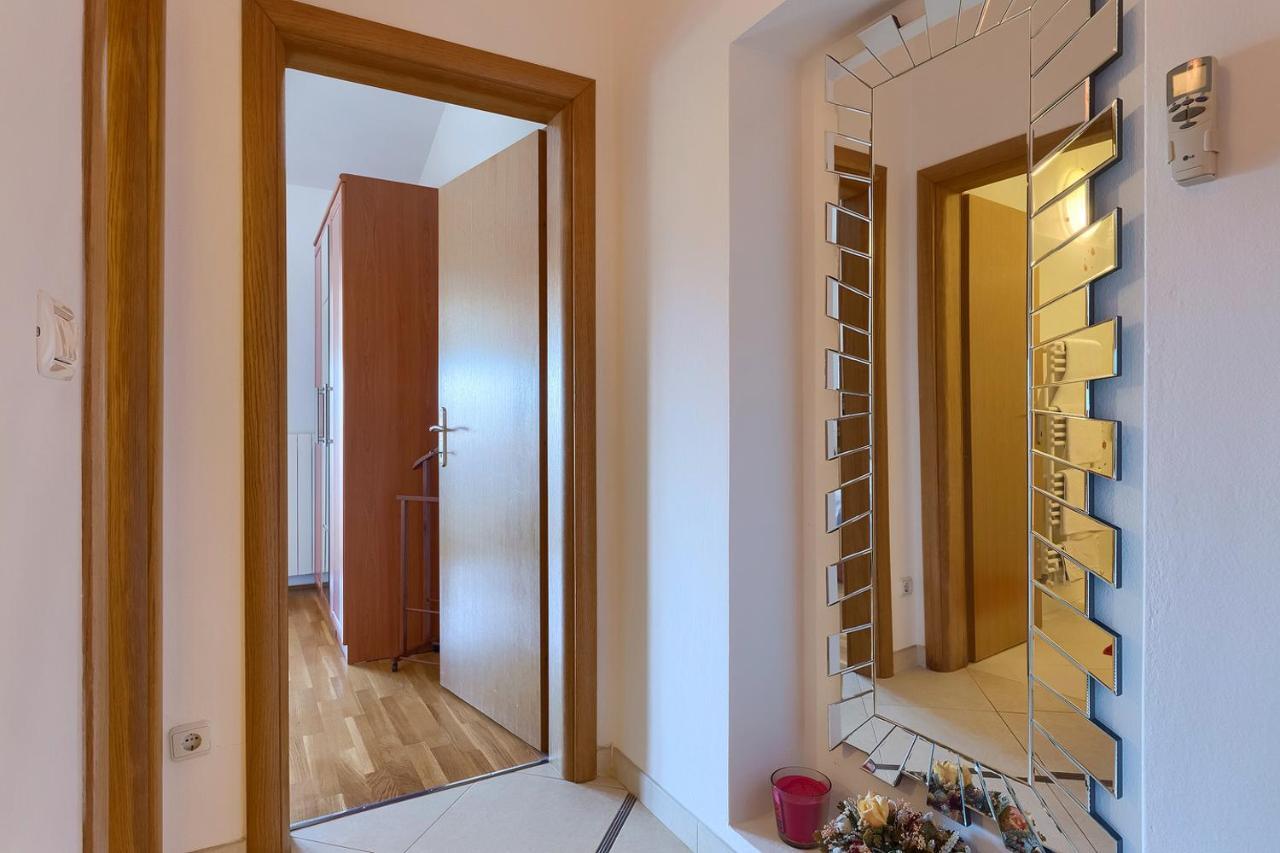 Apartments Boris 771 法扎纳 外观 照片