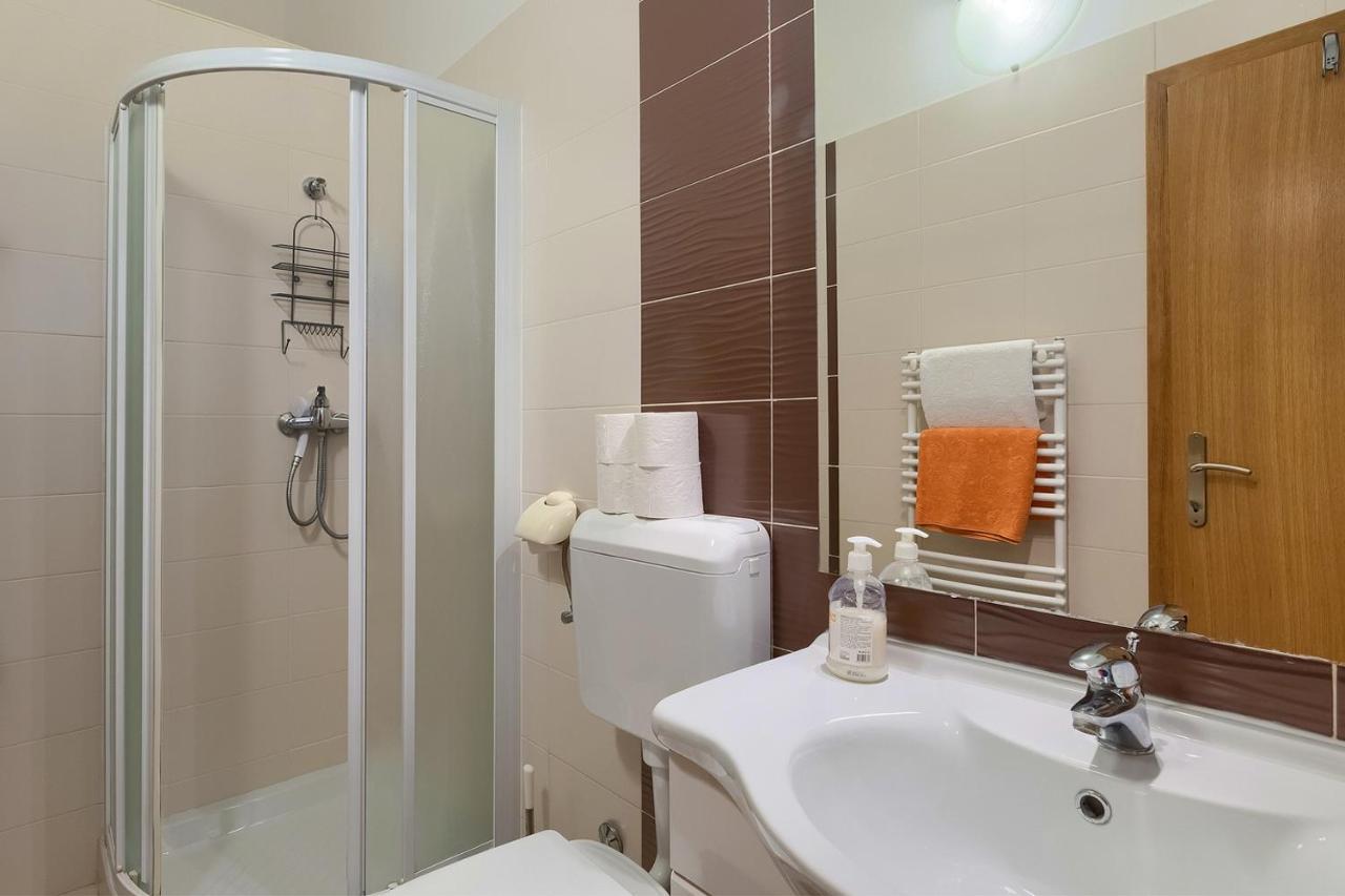 Apartments Boris 771 法扎纳 外观 照片
