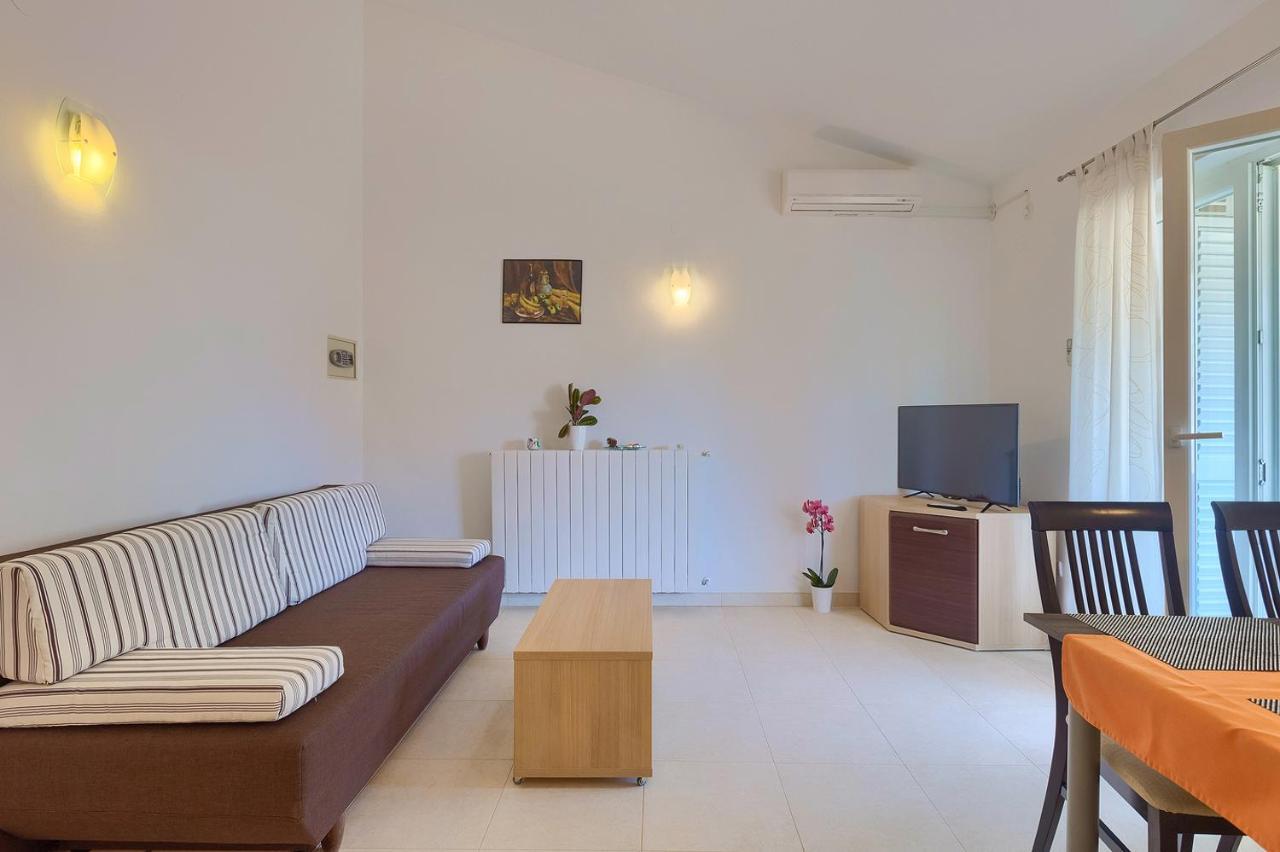 Apartments Boris 771 法扎纳 外观 照片
